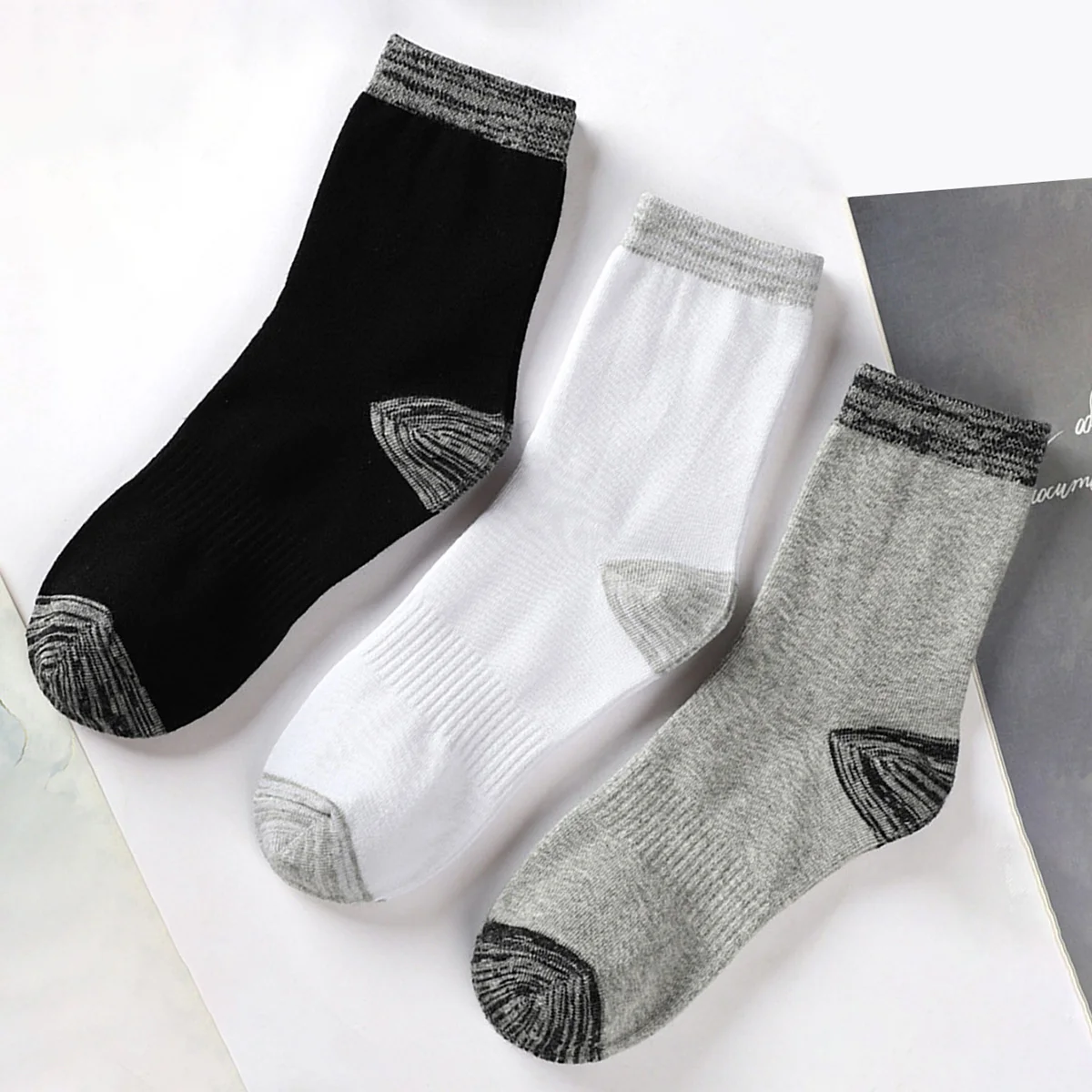 1/5 Pares de Meias Esportivas  - Athletic Sock Cushion avaliação e preço